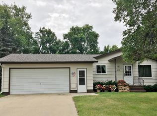 1029 Kingsley Ave SW, Wadena, MN 56482