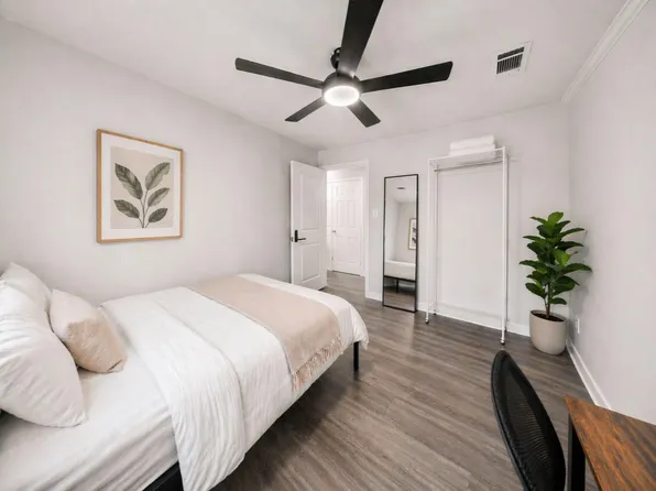 (undisclosed Address), Fort Worth, TX 76112