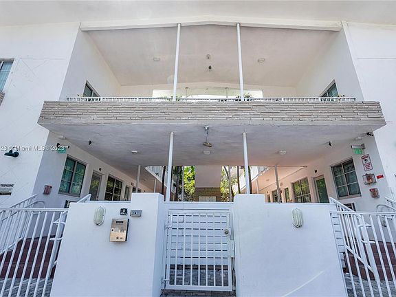 4th image of 7950 Tatum Waterway Dr APT 20