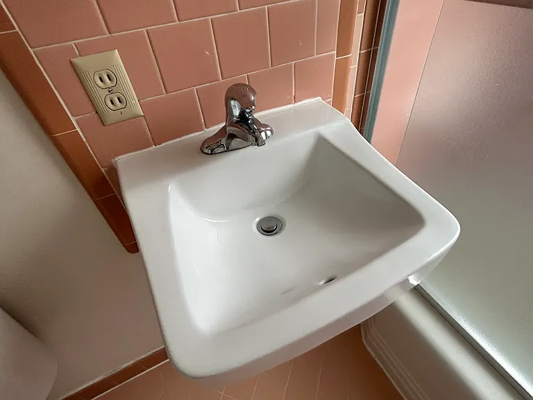 1708 Euclid Ave #7 — Photo 10
