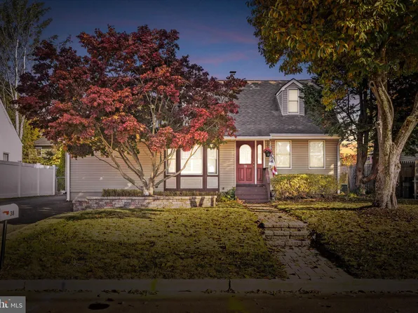 38 Waldron Rd, Allentown, NJ 08501