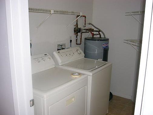 4th image of 2025 Lavers Cir APT 109