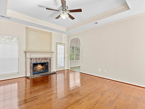5th image of 5518 Fawn Cir