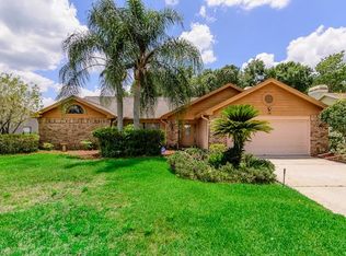 608 Waterford Cir E, Tarpon Springs, FL 34688