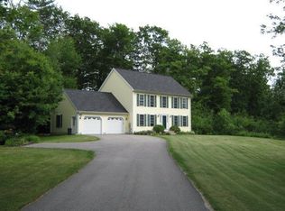 34 Parsons Ln, Dover, NH 03820