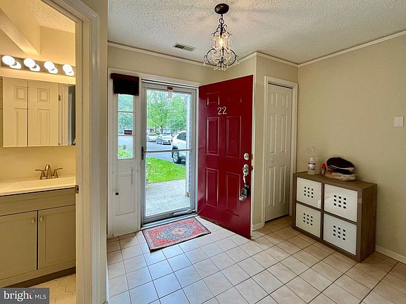 3rd image of 22 Halstead Pl