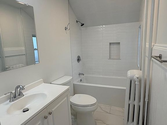 4th image of 12 Endicott St #2