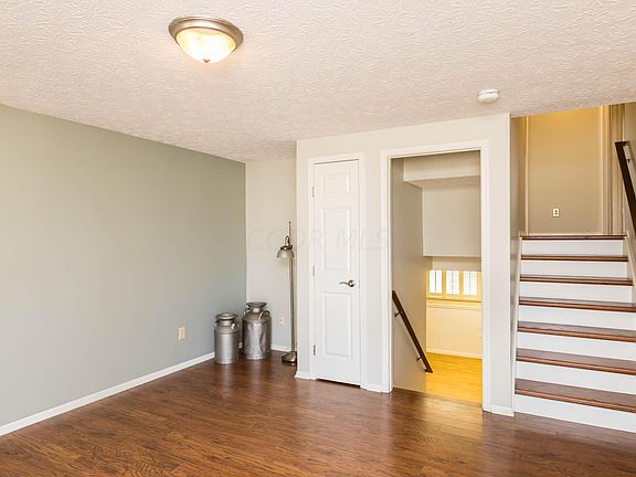 3rd image of 1183 Romona Pl