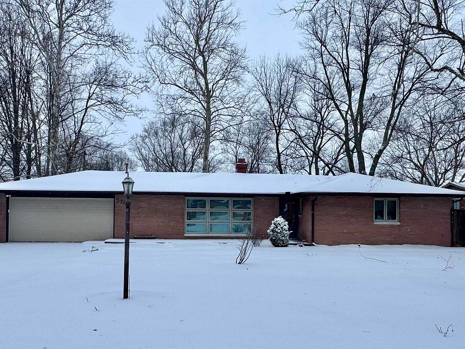 1st image of 3704 W Robinwood Dr