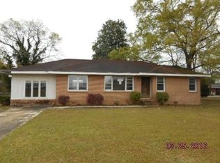 501 Pine Valley Dr, Warner Robins, GA 31088