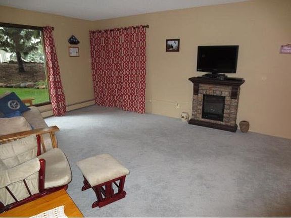 2nd image of 2495 Canabury Drive