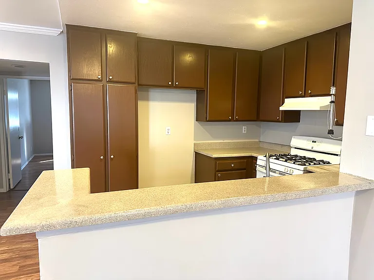 13126 Bromont Ave #11 — Photo 7