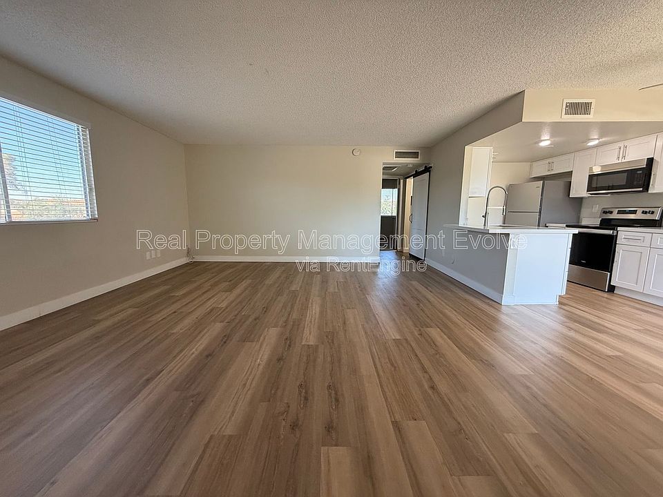 1st image of 828 E Joan D Arc Ave