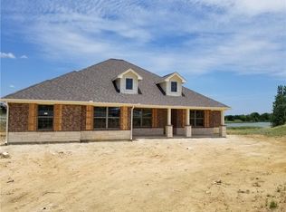 8724 California Ct, Joshua, TX 76058