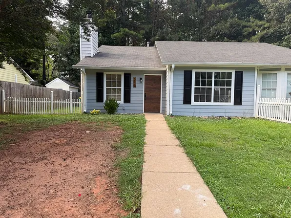 346 Farm Place Ct NE, Canton, GA 30188