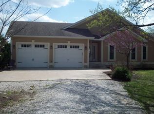 29806 Kennedy St, Macon, MO 63552