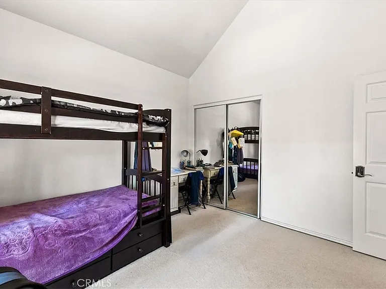 703 Locust St #1 — Photo 15