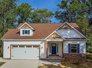 995 Riverside Dr, Painesville, OH 44077