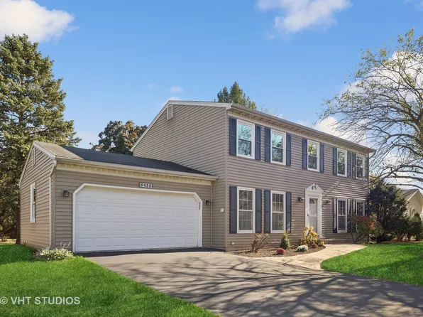 6455 Coach House Rd, Lisle, IL 60532