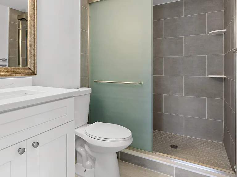 6446 Chasewood Dr #B — Photo 13