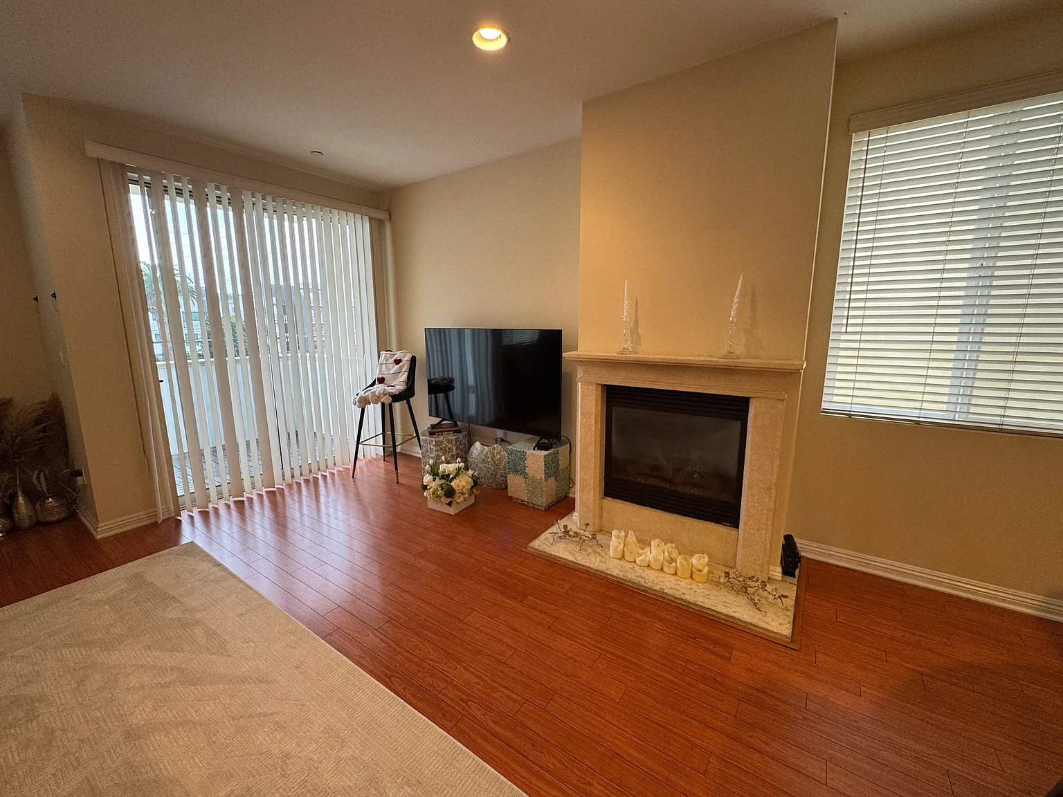 2 bed, 1500 sqft, $3,700 — Photo 4