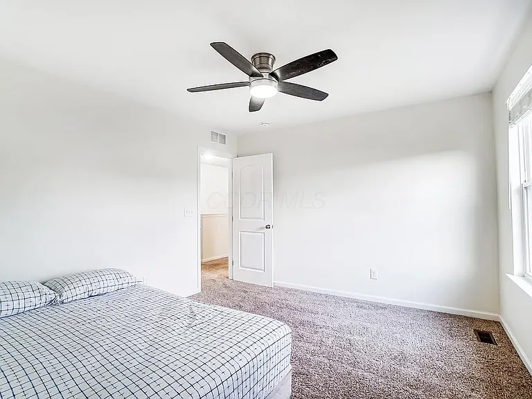644 White Fawn Run — Photo 32