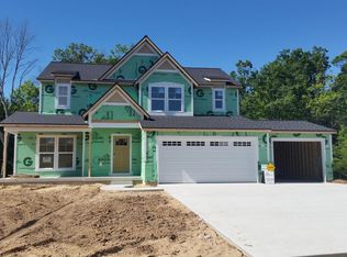 2815 W Morgan Trl NE, Rockford, MI 49341