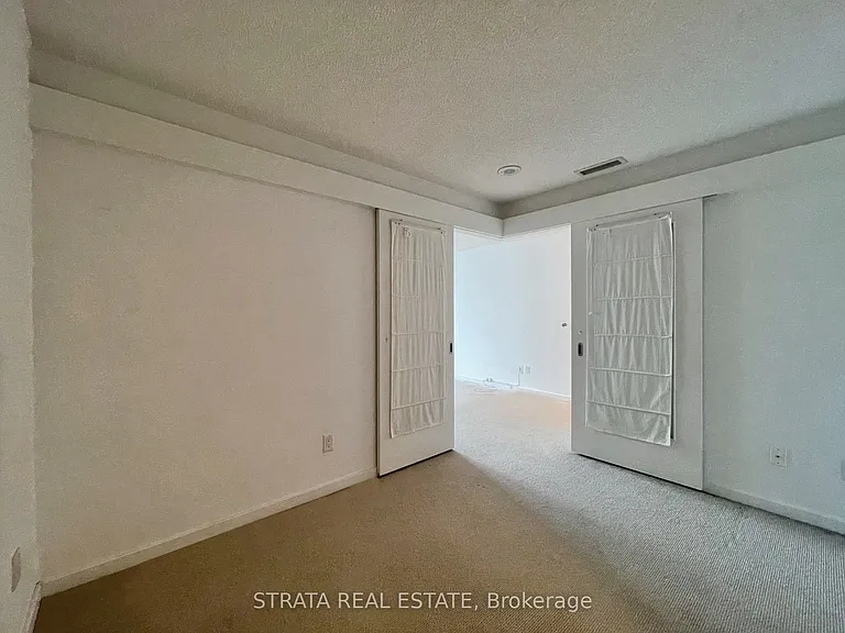 208 Queens Quay W #1505 — Photo 4