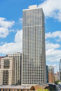 1030 N State St APT 47M, Chicago, IL, 60610