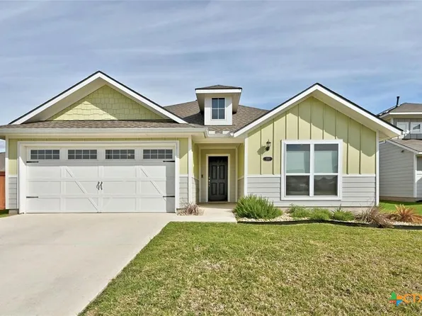 250 Sage Meadows Dr, San Marcos, TX 78666