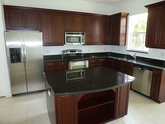 2nd image of 10101 Cobblestone Creek Dr