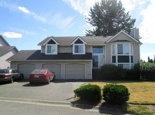 11815 6th Pl SW, Seattle, WA 98146