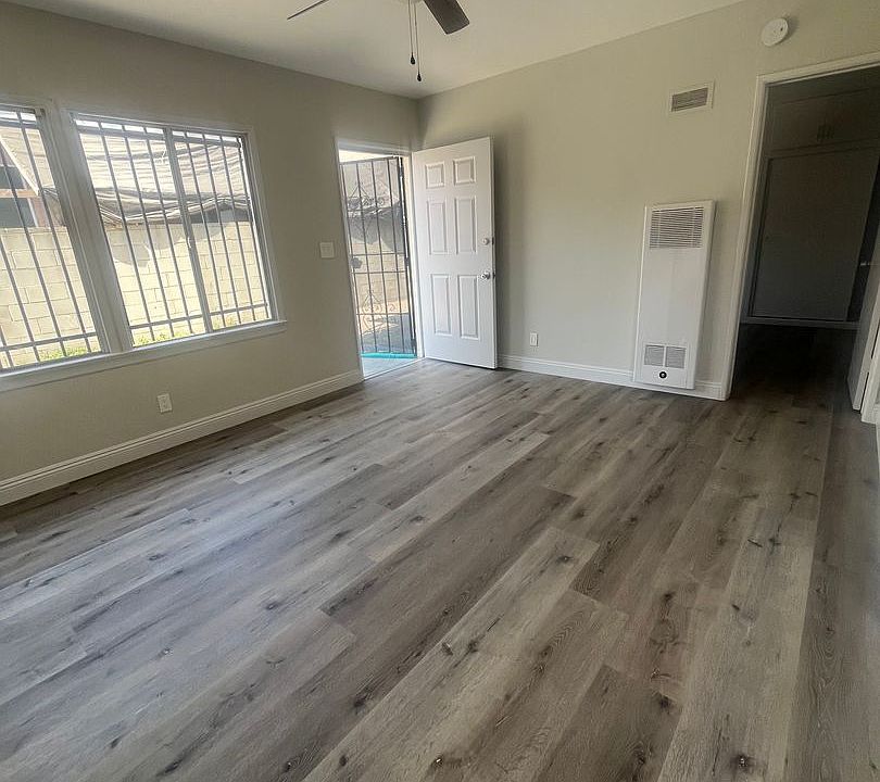 1st image of 810 W 62nd St APT 2