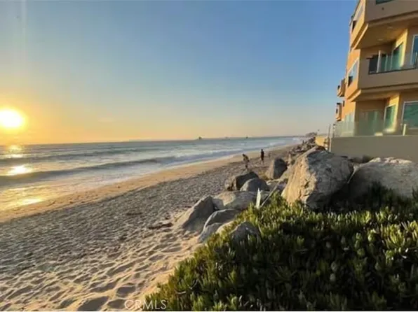 1398 Seacoast Dr, Imperial Beach, CA 91932