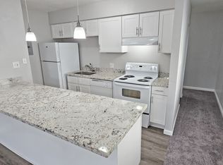 2109 W St APT 4, Sacramento, CA 95818