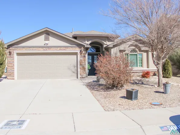5008 W Hardtack Rd, Hobbs, NM 88240