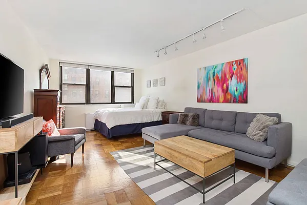 Sold by Keller Williams NYC | media 9