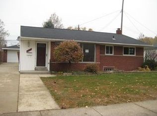 25122 Ward St, Taylor, MI 48180