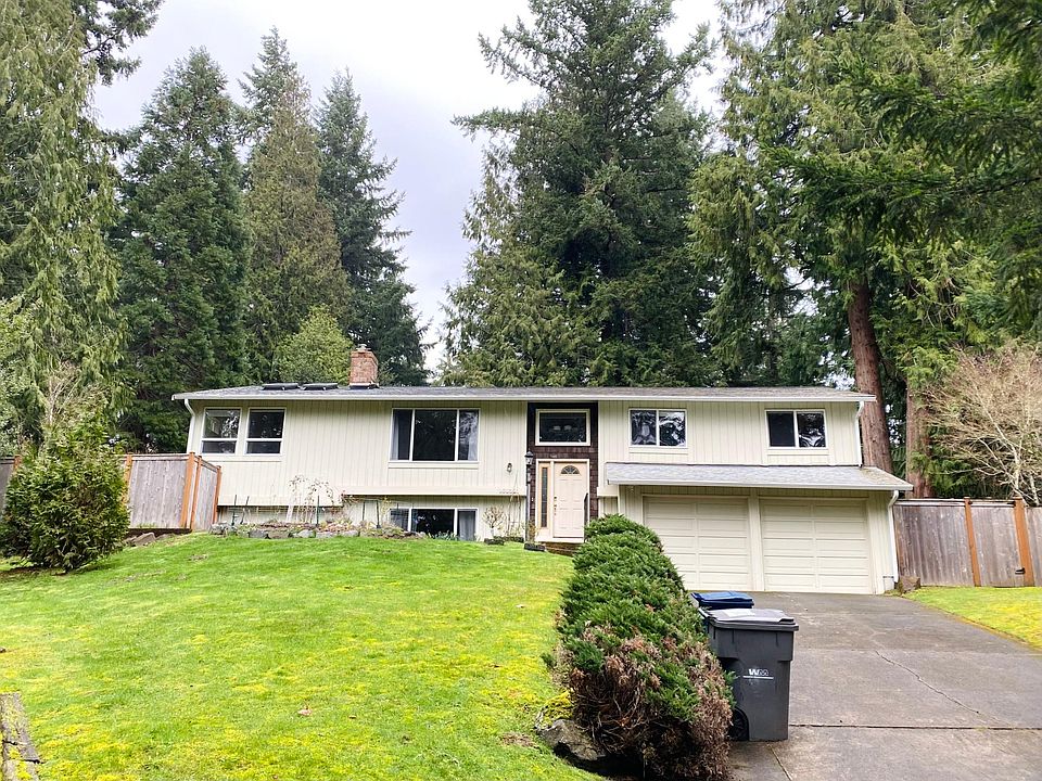 1st image of 16838 NE 89th St