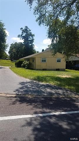 1st image of 24 Shepley Dr