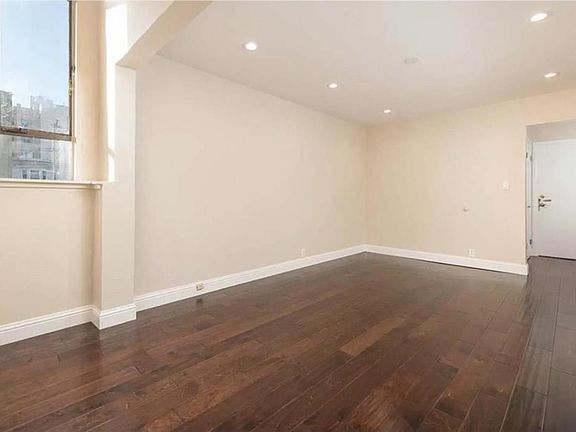 3rd image of 4627 Geary Blvd #2