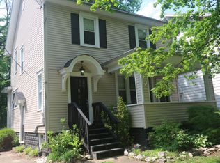 817 Somerset Dr, Charleston, WV 25302