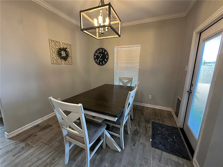1807 Bay Landing Dr — Photo 14