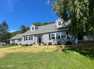 220 E Hillside Dr, Lock Haven, PA 17745
