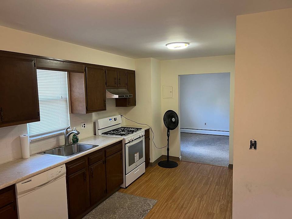 681 Yonkers Ave Yonkers NY Zillow