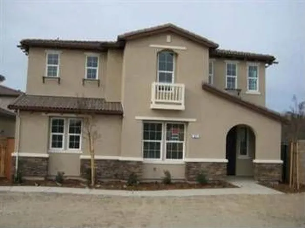 67 Sluice Way, Folsom, CA 95630