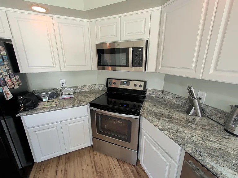 877 W Sunset Strip Dr — Photo 5