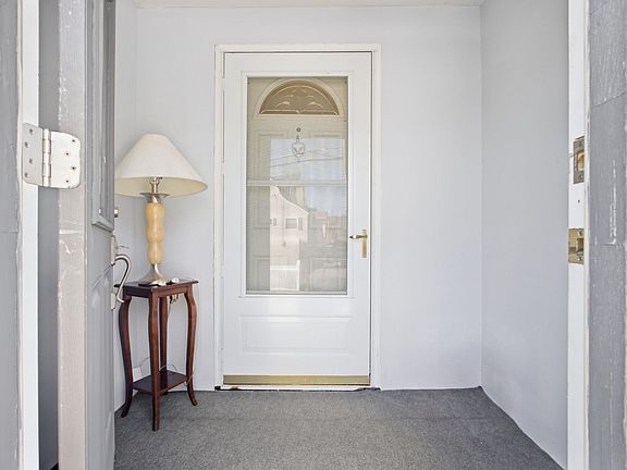 4th image of 34 Palmer St