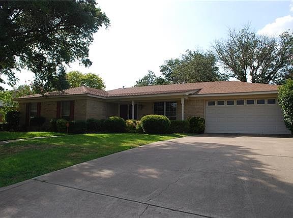 5th image of 1409 Alford Dr