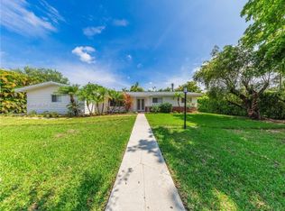 8825 SW 115th Ter, Miami, FL 33176